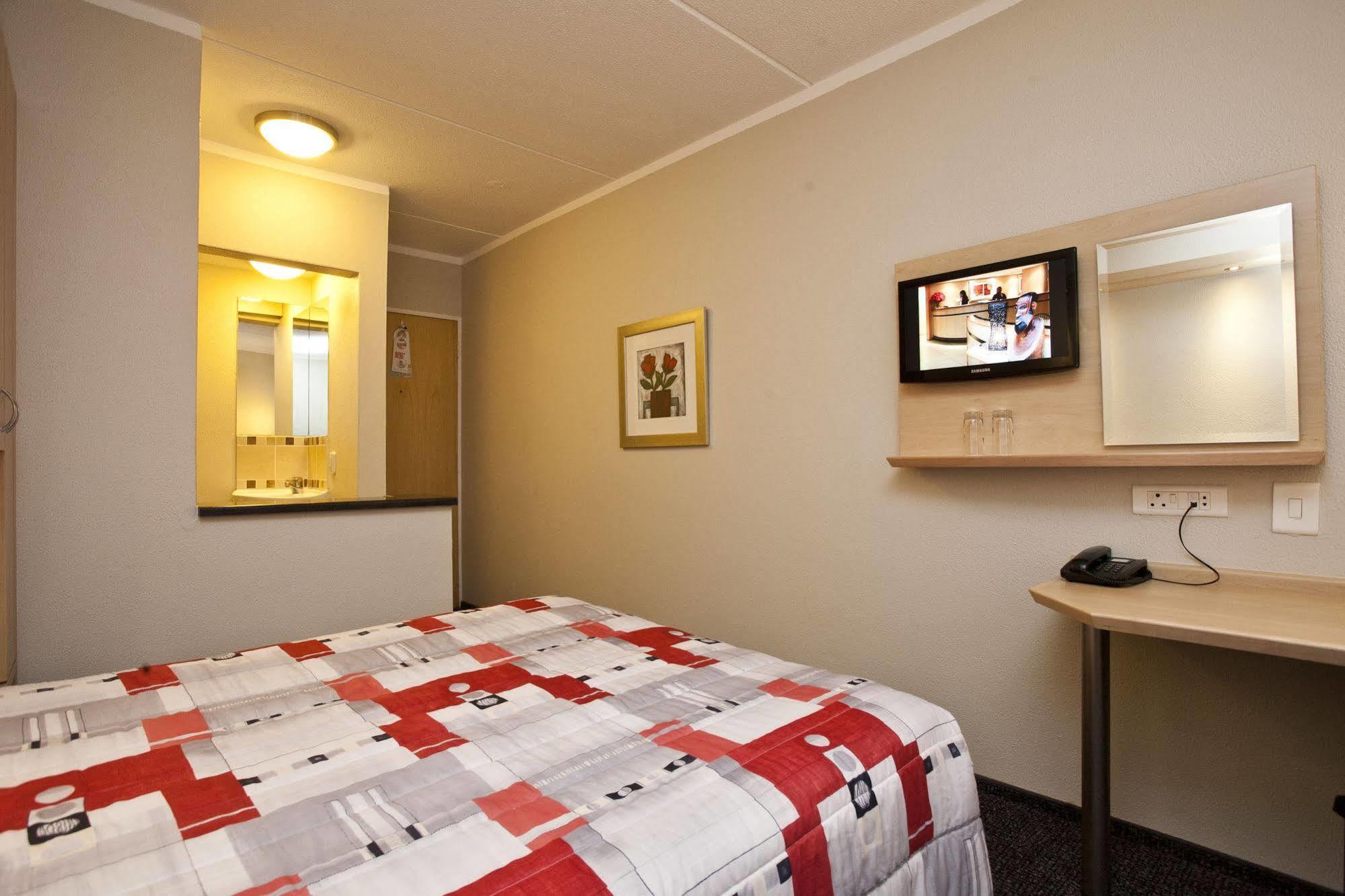 Road Lodge Carnival City Brakpan 外观 照片